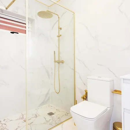 דירה Sunset Ocean View אדחה