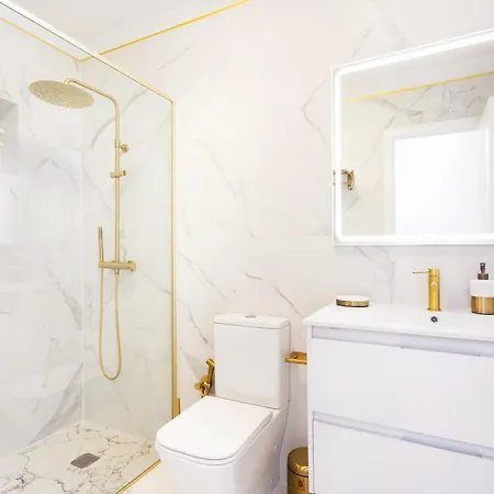 דירה Sunset Ocean View אדחה